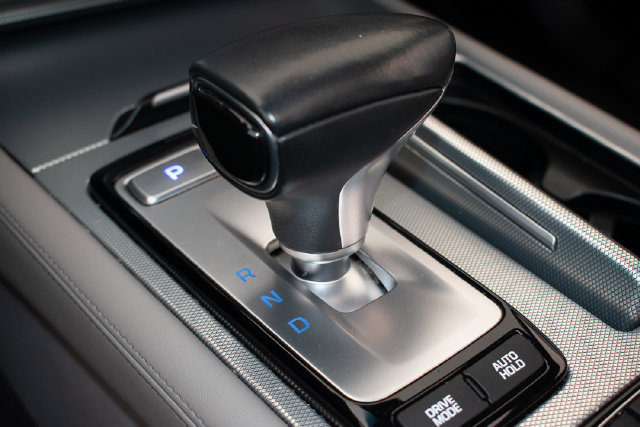 Used 2018 Genesis G80 3.8 w/ Option Group 03 AWD/4WD image 32