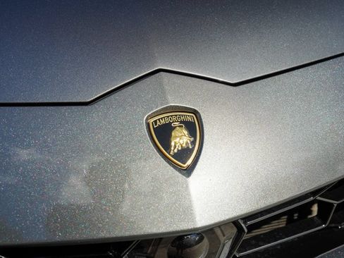 Used 2019 Lamborghini Urus AWD/4WD image 41