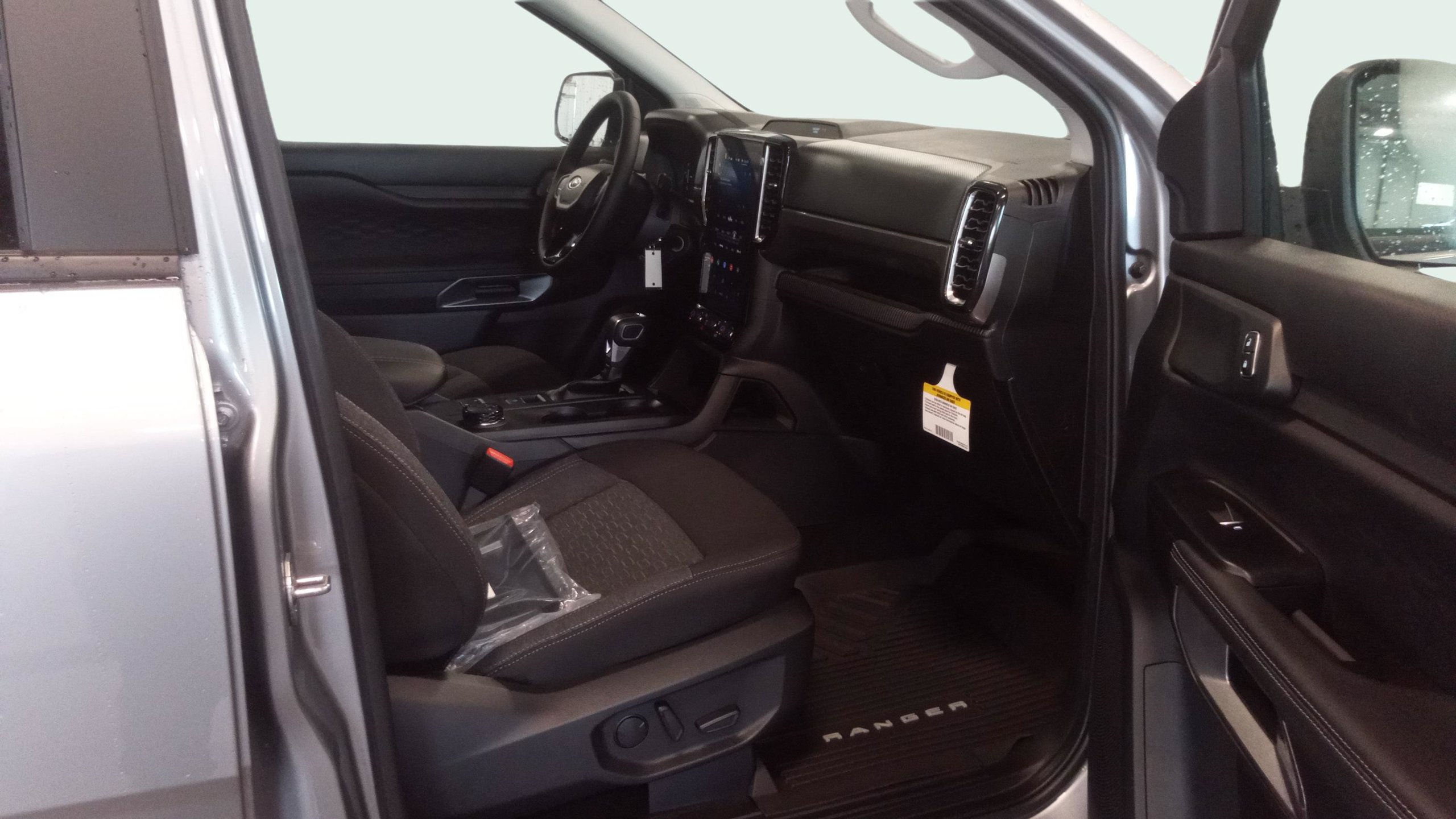 Used 2024 Ford Ranger XLT w/ Equipment Group 301A High AWD/4WD image 15
