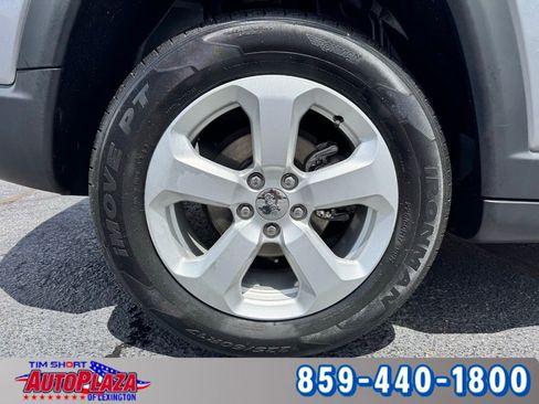 Used 2020 Jeep Compass Latitude FWD image 18