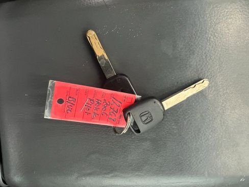 Used 2006 Honda Pilot EX image 35