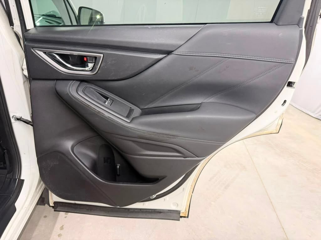Used 2019 Subaru Forester Limited AWD/4WD image 40