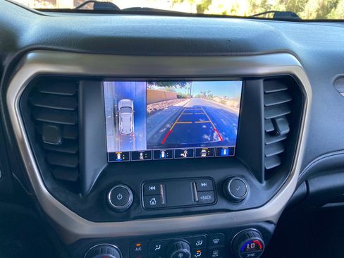 Used 2022 GMC Acadia Denali w/ Denali Ultimate Package FWD image 80