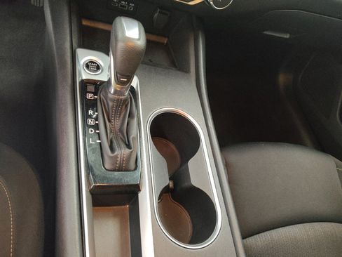 Used 2022 Nissan Altima 2.5 SV FWD image 26