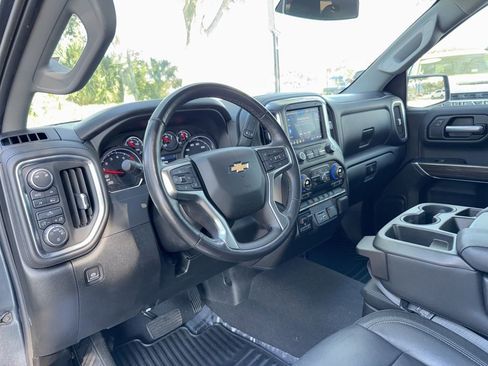 Used 2019 Chevrolet Silverado 1500 LT w/ Convenience Package image 16