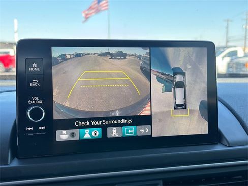 Used 2023 Honda Pilot Elite image 23