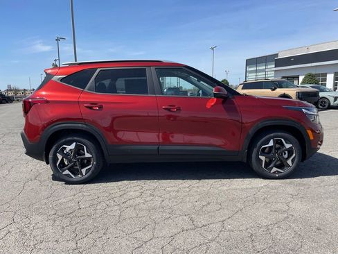 New 2026 Kia Seltos S image 9