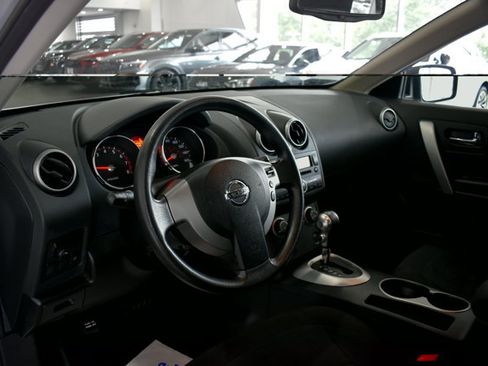 Used 2010 Nissan Rogue S w/ 360 Degree Value Pkg FWD image 11