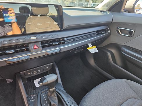 New 2025 Kia K4 EX image 13