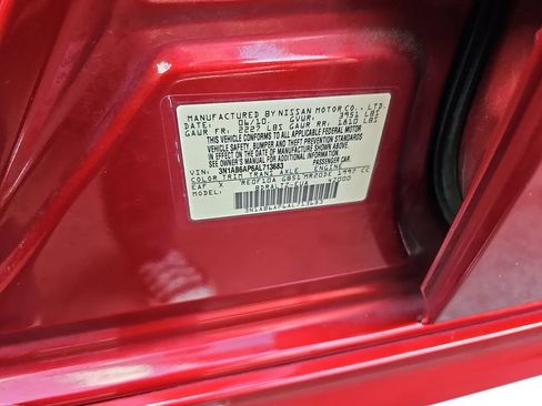 Used 2010 Nissan Sentra 2.0 SR w/ Convenience Pkg FWD image 31