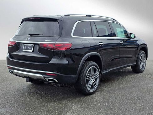 New 2026 Mercedes-Benz GLS 450 4MATIC image 3
