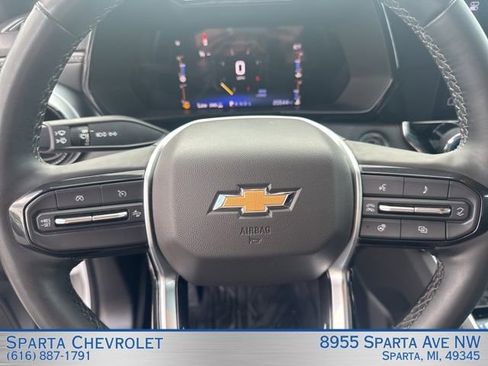 Used 2023 Chevrolet Colorado LT w/ LT Convenience Package III AWD/4WD image 19