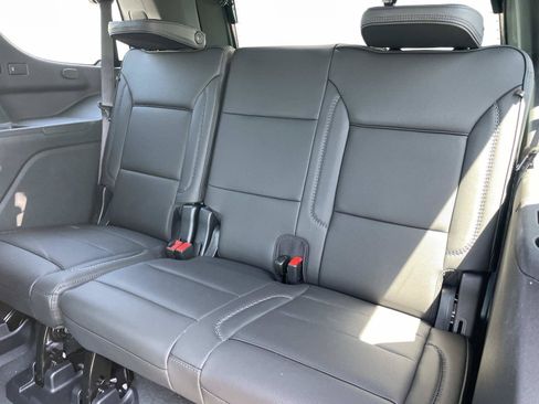New 2026 GMC Yukon Denali w/ Denali Reserve Package AWD/4WD image 22