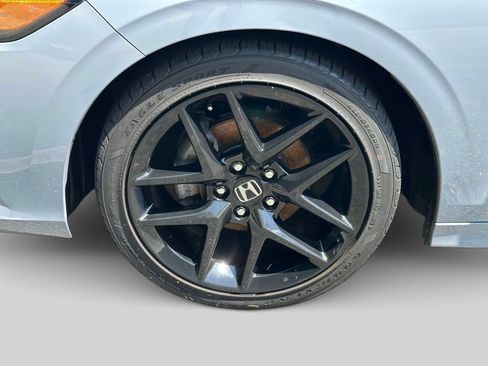 Used 2022 Honda Civic Sport image 8