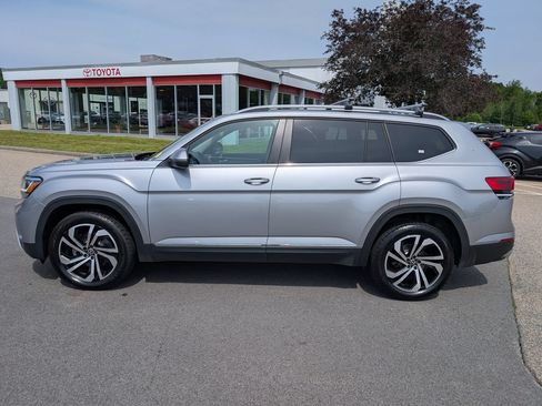 Used 2022 Volkswagen Atlas SEL AWD/4WD image 2