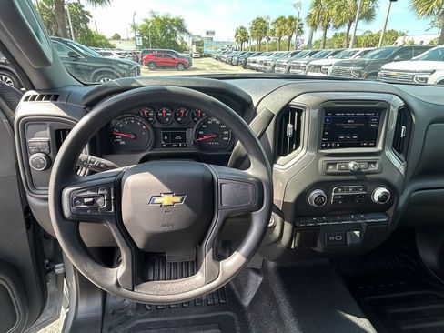 Used 2025 Chevrolet Silverado 1500 W/T RWD image 16