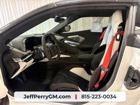 Used 2023 Chevrolet Corvette Stingray Premium Conv w/ Z51 Performance Package RWD image 14