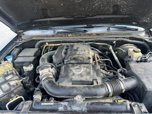 Used 2015 Nissan Frontier S RWD image 9