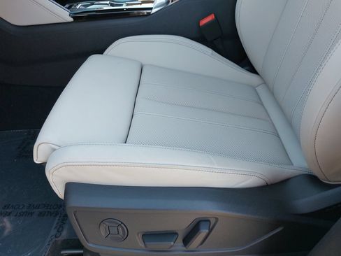 New 2026 Audi Q5 Premium Plus AWD/4WD image 32