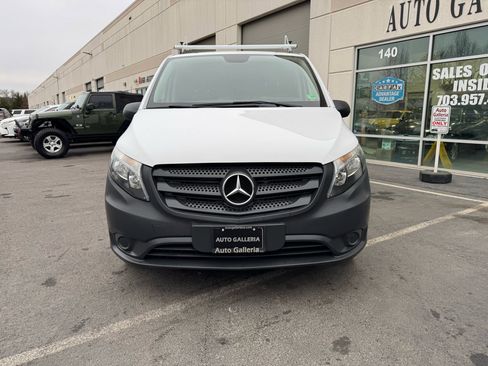 Used 2016 Mercedes-Benz Metris image 4