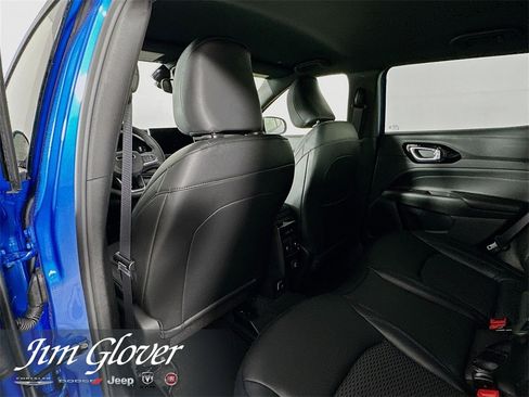 New 2026 Jeep Compass Latitude image 14