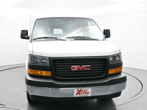 New 2026 GMC Savana 3500 Extended RWD image 18