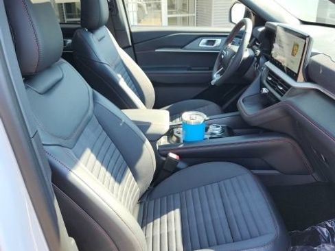 New 2027 Ford Explorer ST-Line w/ Premium Package AWD/4WD image 14