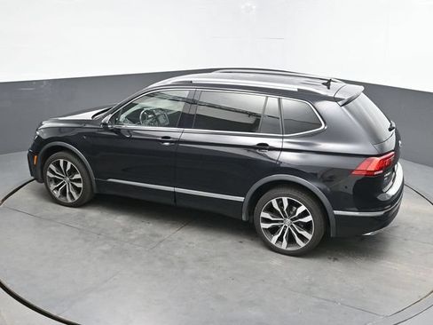 Used 2020 Volkswagen Tiguan SEL Premium R-Line w/ 3rd Row Seat Package AWD/4WD image 25