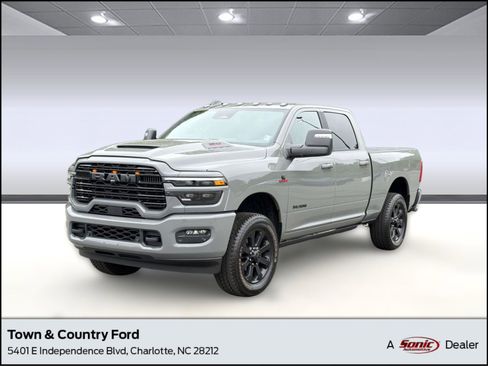 Used 2025 RAM 2500 Laramie AWD/4WD image 1