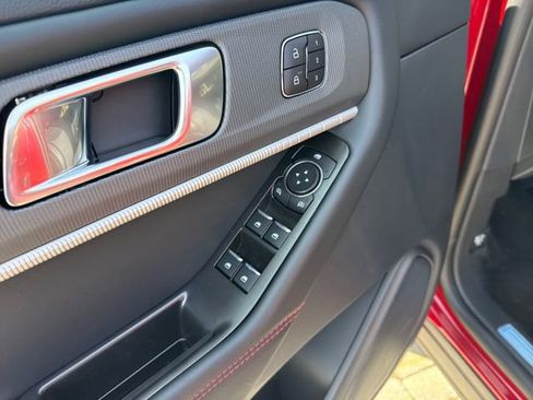 New 2026 Ford Explorer ST-Line w/ ST-Line Street Pack image 25