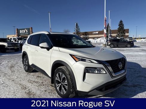 Used 2021 Nissan Rogue SV image 5