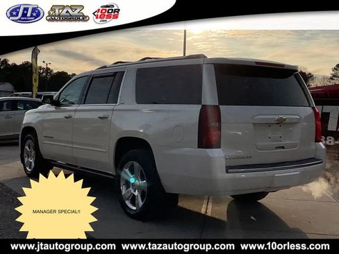 Used 2015 Chevrolet Suburban LTZ image 5