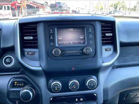 Used 2023 RAM 1500 Big Horn RWD image 32