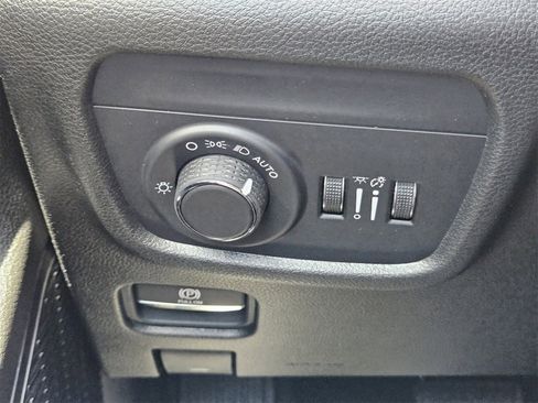 New 2025 Jeep Grand Cherokee Laredo X image 22