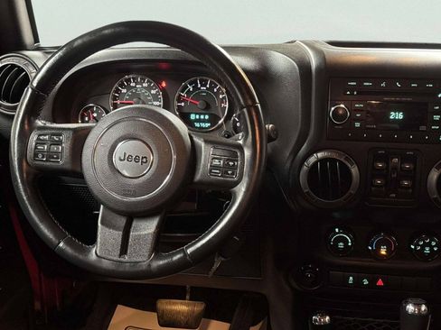 Used 2015 Jeep Wrangler Unlimited Sport w/ Quick Order Package 24S AWD/4WD image 22