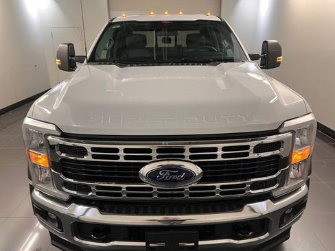 New 2026 Ford F550 4x4 Crew Cab image 2