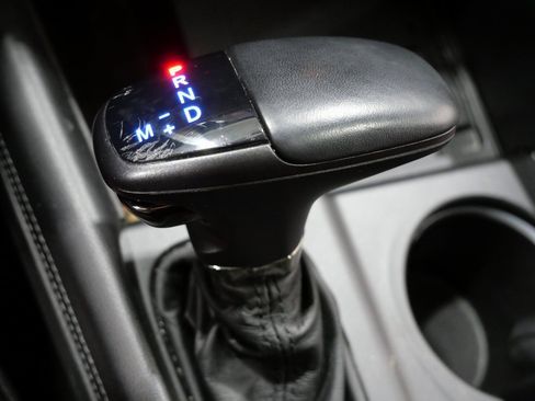 Used 2022 Dodge Durango R/T w/ Blacktop Package image 24