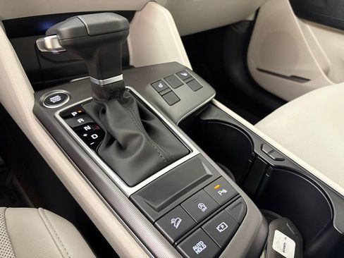 New 2026 Kia Sportage EX FWD image 31