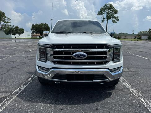 Used 2021 Ford F150 Lariat w/ Equipment Group 502A High AWD/4WD image 3