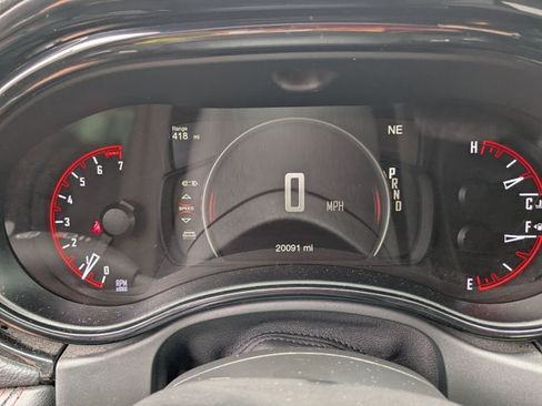 Used 2025 Dodge Durango GT AWD/4WD image 11