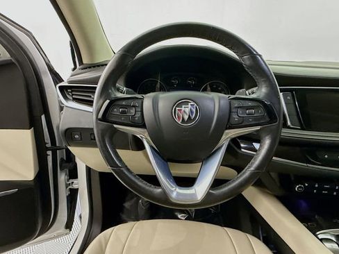 Used 2024 Buick Enclave Essence image 13