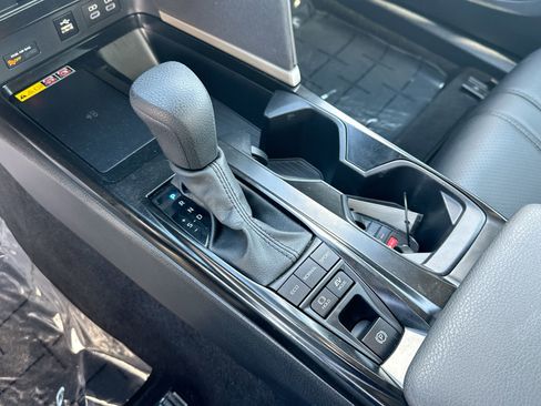 Used 2025 Toyota Camry LE FWD image 19
