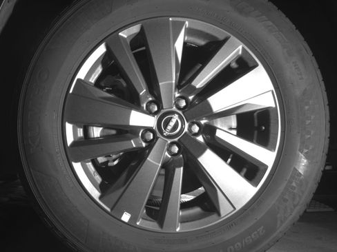 Used 2025 Nissan Pathfinder SV image 12