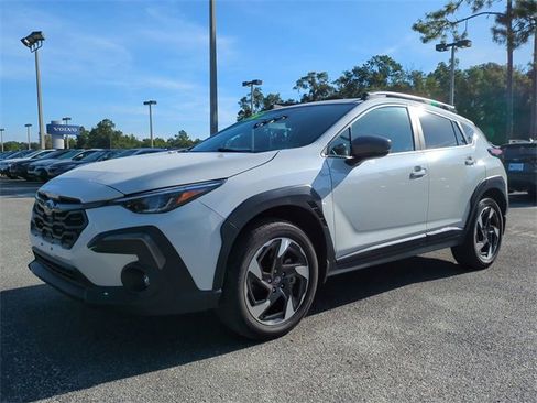 Used 2024 Subaru Crosstrek 2.5i Limited w/ Crosstrek Mirror Package image 8