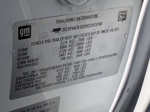 Used 2024 GMC Sierra 1500 SLT w/ SLT Premium Plus Package RWD image 34