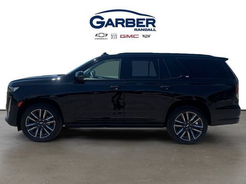 Certified 2023 Cadillac Escalade Sport Platinum AWD/4WD image 2