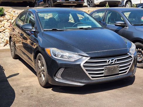 Used 2017 Hyundai Elantra Value Edition FWD image 19