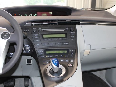 Used 2010 Toyota Prius FWD image 14