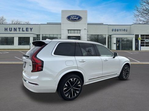 Used 2025 Volvo XC90 B6 Plus AWD/4WD image 5