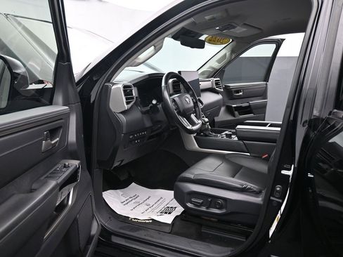 Used 2022 Toyota Tundra Limited image 18